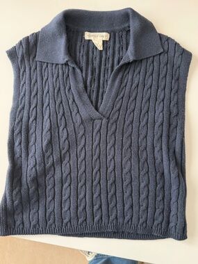 Happily Grey | Women's Cable Knit V-Neck Sweater in Navy